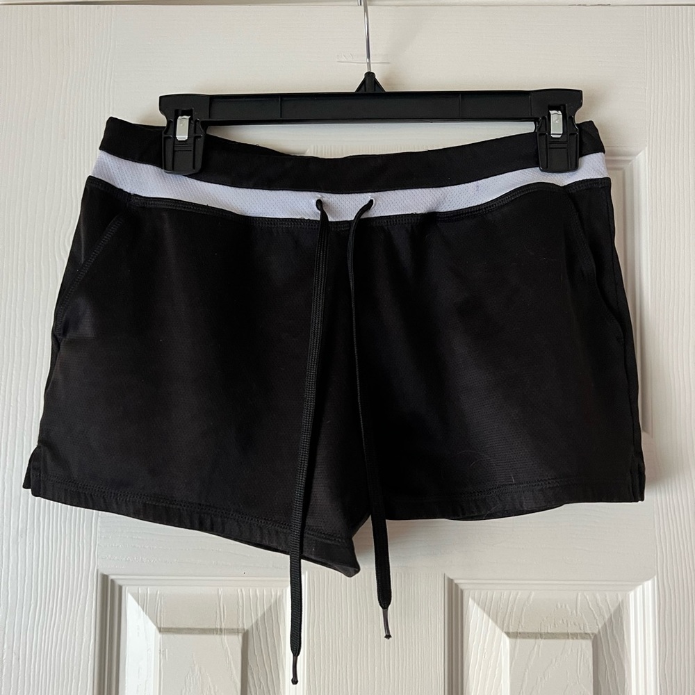 Athletic shorts